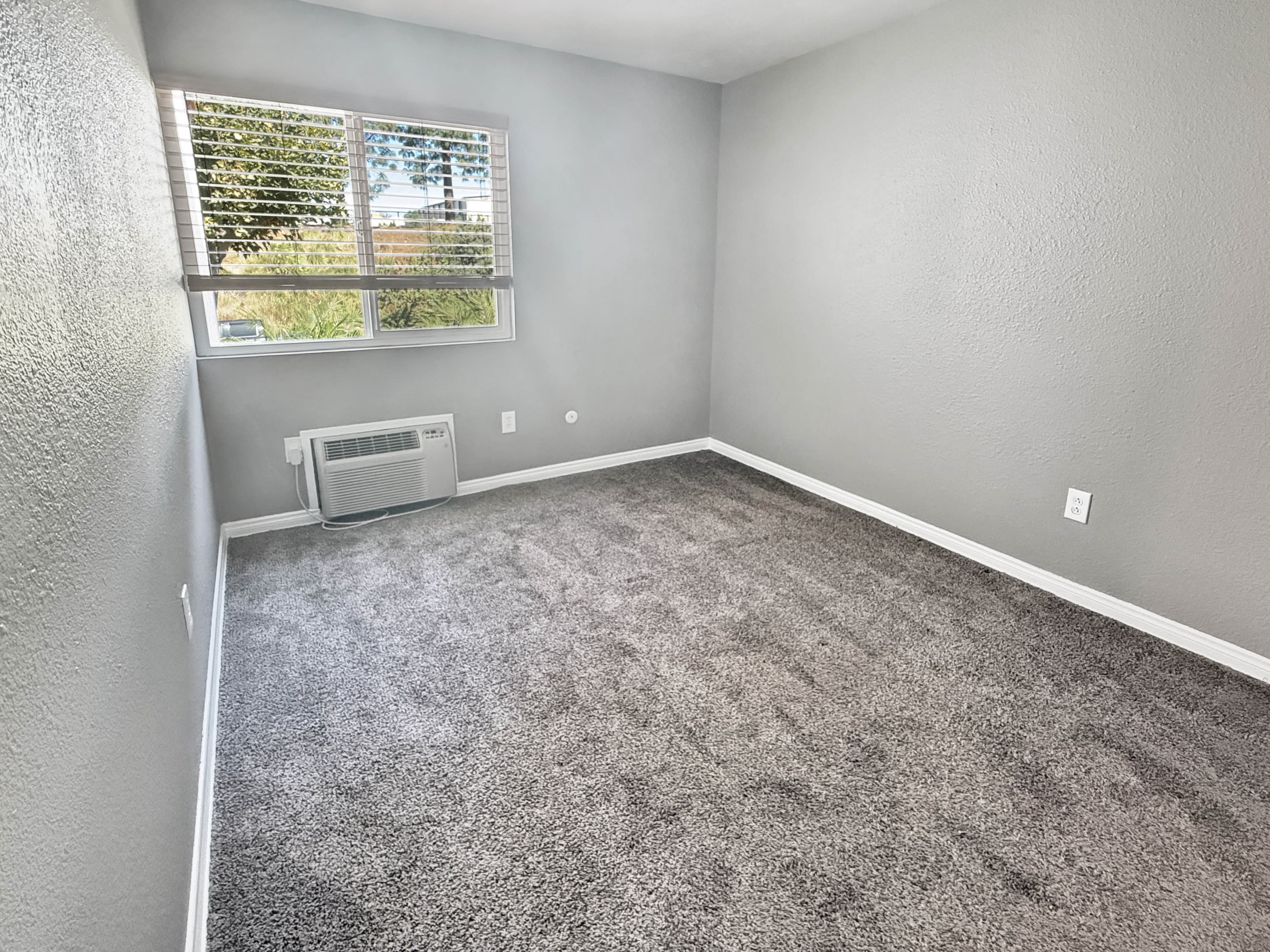 1 Bedroom / 1 Bath at Hourglass Park